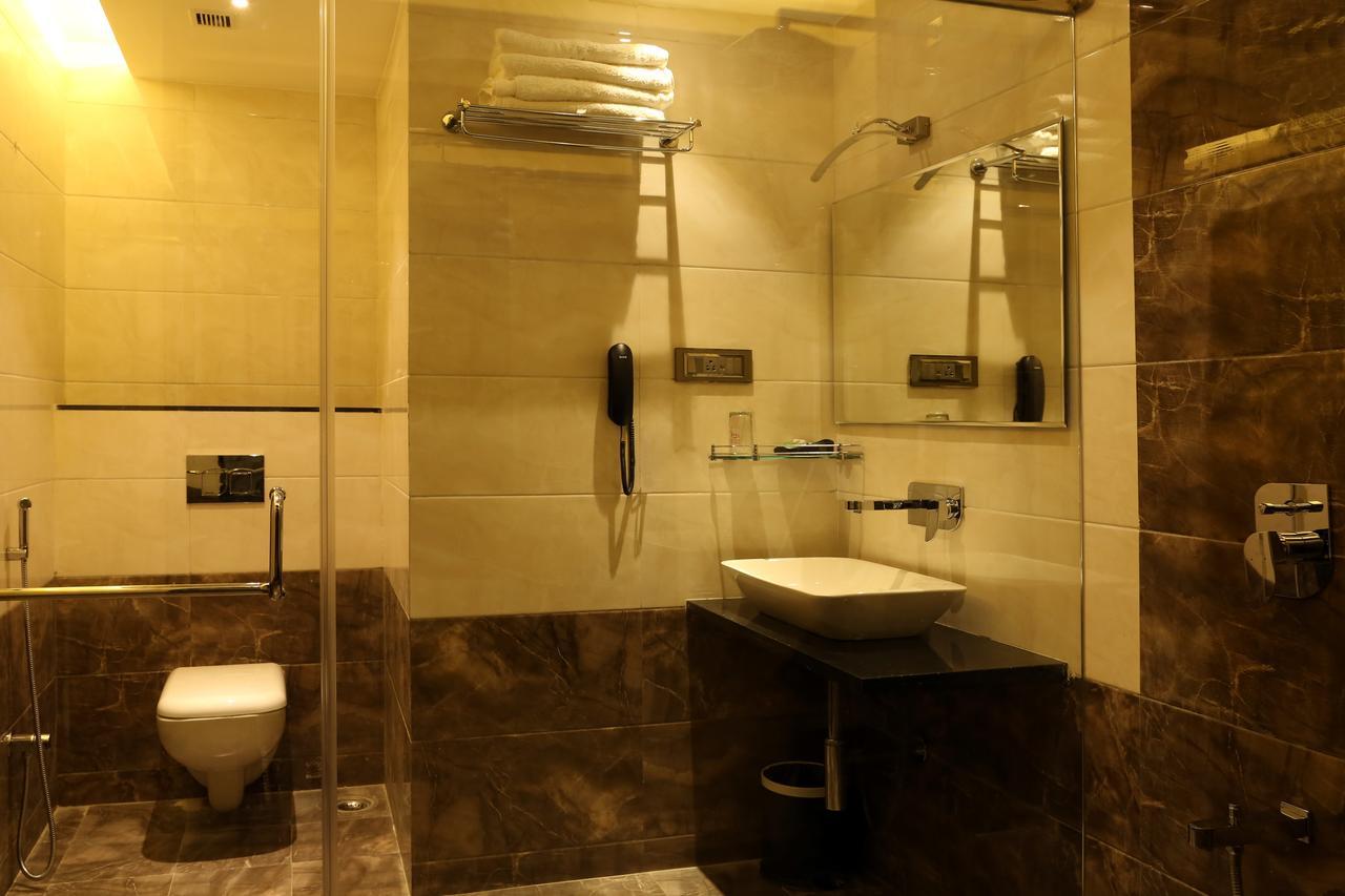 Hotel Atithi Aurangabad  Zewnętrze zdjęcie